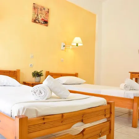 Loula Apartment *